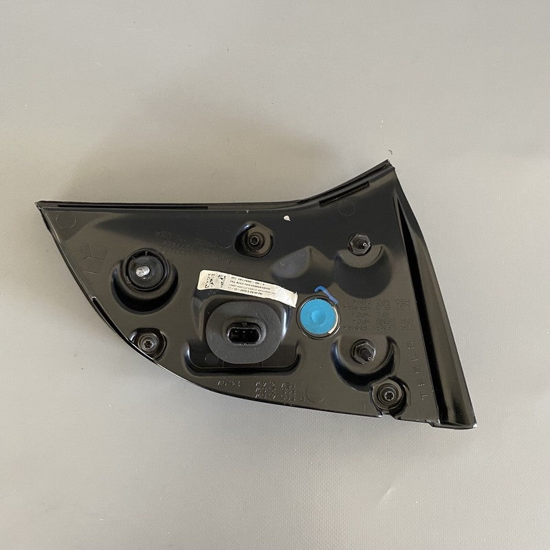 TESLA MODEL 3 INNER TAIL LIGHT RIGHT SIDE 1077402-00-E 2017 2018 2019 