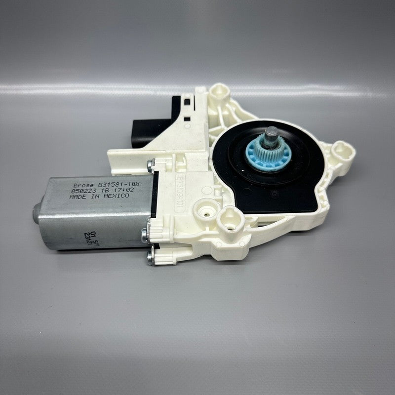 1526797-00-E TESLA MODEL Y REGULATOR MOTOR RIGHT FRONT 2020 2021 2022 2023 OEM 1526797-00-E