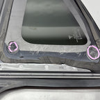 1495741-99-H TESLA MODEL Y QUARTER GLASS RIGHT REAR 2020 2021 2022 2023 OEM 1495741-99-H