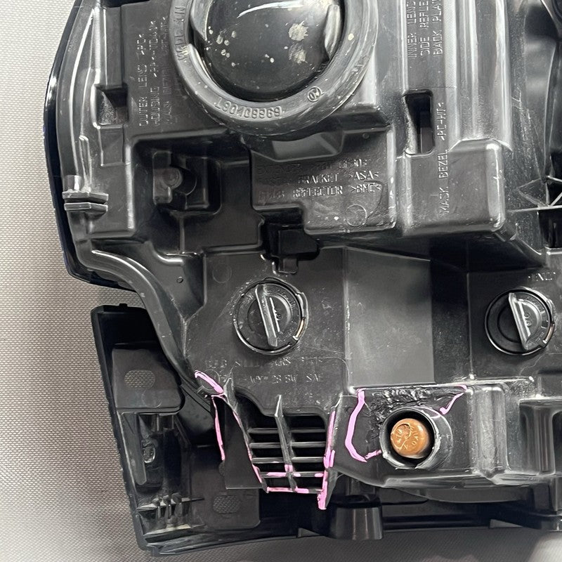 68360177AD RAM 2500 HEADLIGHT LEFT DRIVER 3500 2020 2021 2022 2023 2024 HALOGEN 68360177AD