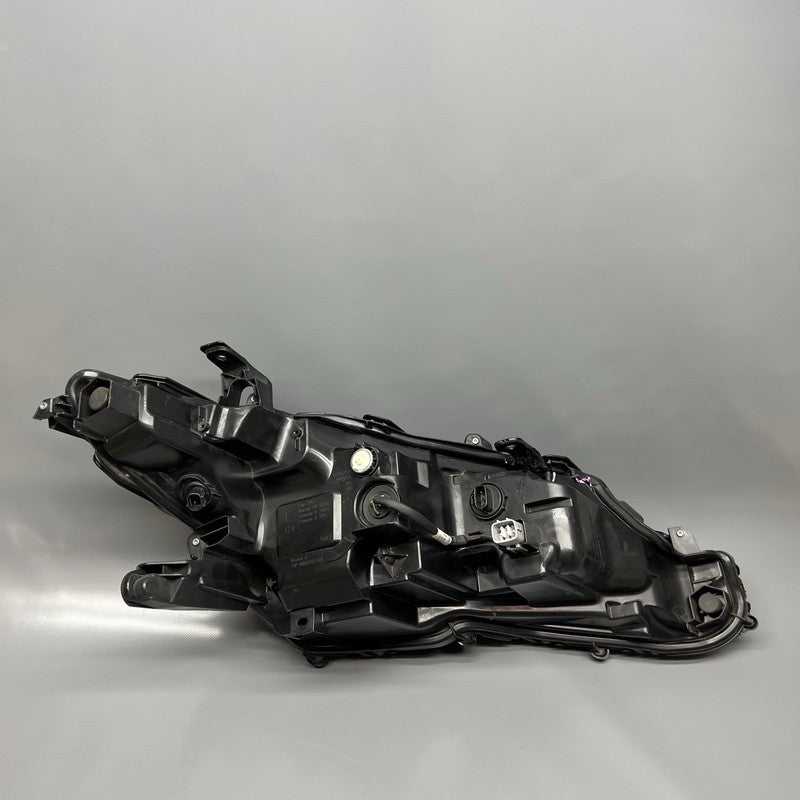 TOYOTA CAMRY HEADLIGHT LEFT DRIVER 2018 2019 2020 LED OEM 