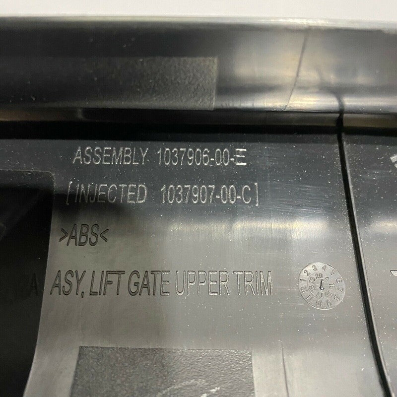 1037906-00-E TESLA MODEL X UPPER GATE TRIM 1037906-00-E 2016 2017 2018 2019 OEM 