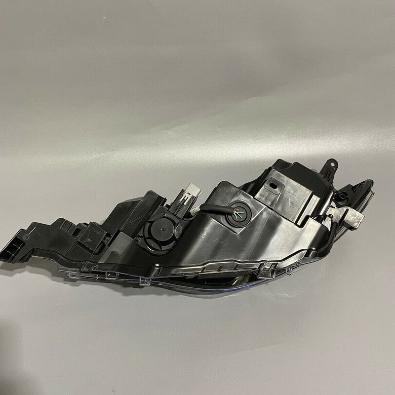 TOYOTA COROLLA HEADLIGHT RIGHT PASSENGER 2017 2018 2019 DUEL PROJECTOR
