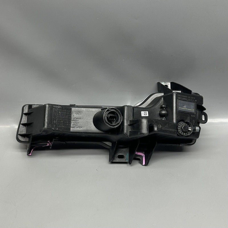 TESLA MODEL 3 FOG LIGHT RIGHT PASSENGER 2017 18 19 20 21 2022 OEM 1077