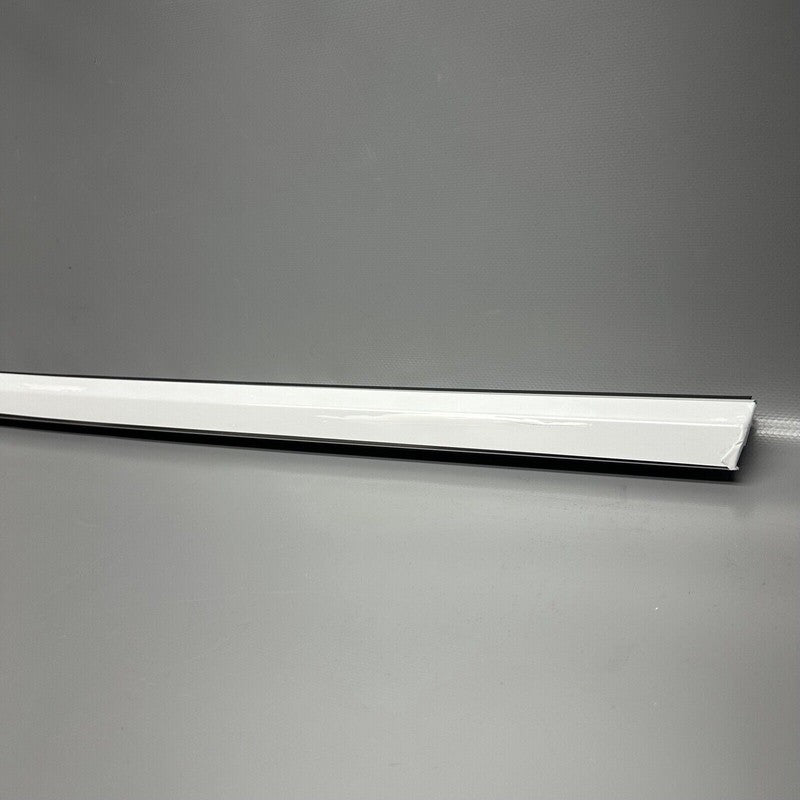 1080681-00-H TESLA MODEL 3 DOOR WINDOW MOLDING LEFT FRONT 2017 18 19 20 21 2022 1080681-00-H