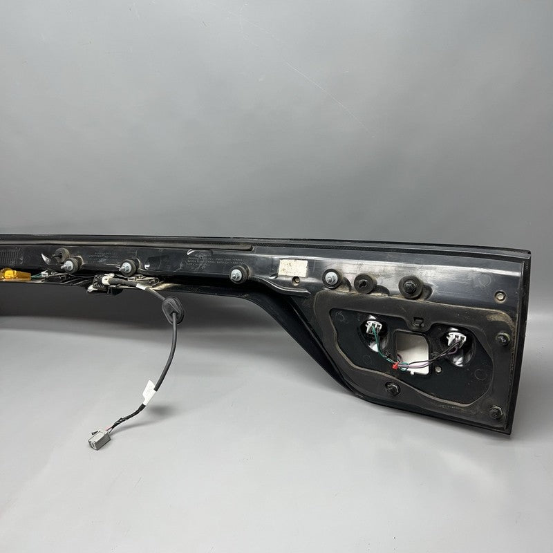 68530336AB DODGE DURANGO LIFTGATE TAIL LIGHT 2018 2019 2020 2021 2022 2023 OEM 68530336AB