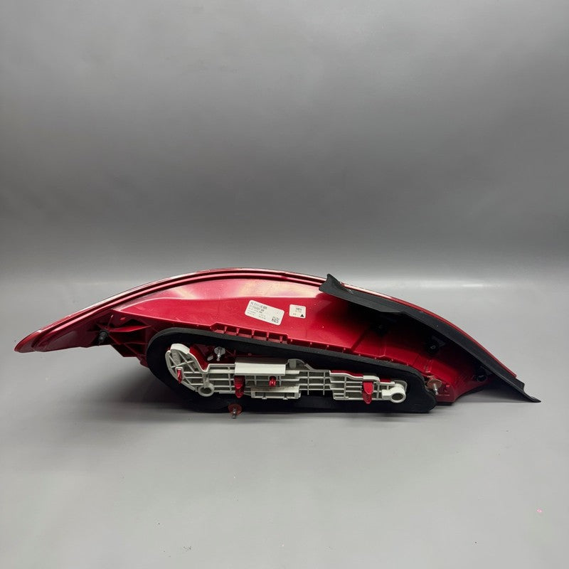 MERCEDES BENZ CL250 TAIL LIGHT RIGHT PASSENGER 2014 2015 2016 2017 OEM