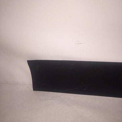 95B837890f PORSCHE MACAN RIGHT FRONT DOOR MOULDING 2014 2015 2016 2017 2018 OEM