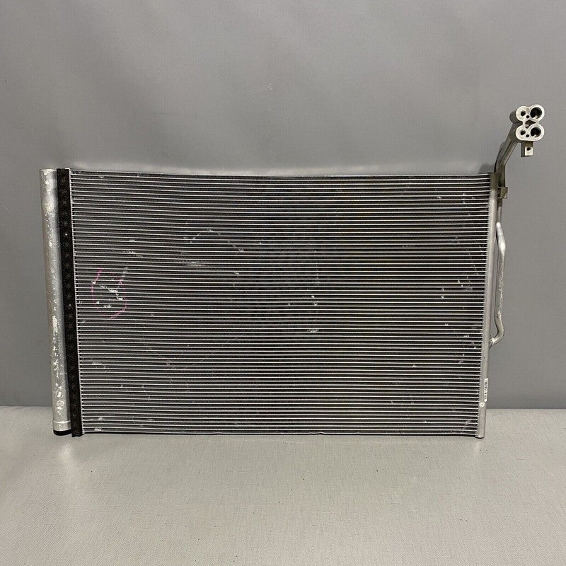 7P0820411B PORSCHE CAYENNE AC CONDENSER VOLKSWAGEN TOUAREG 3.0L V6 2011 2012 13 14 15 2016
