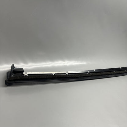 1072080-00-B TESLA MODEL X DOOR SEAL BRACKET RIGHT REAR 2016 2017 18 19 2020 OEM 1072080-00-B
