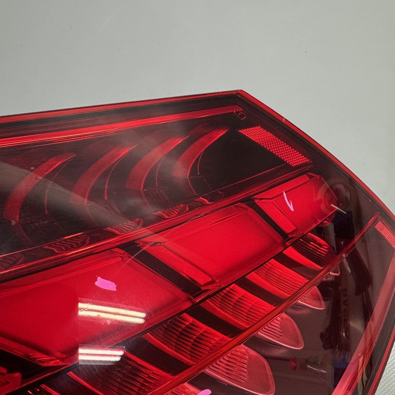 MERCEDES BENZ C300 TAIL LIGHT LEFT DRIVER 2022 2023 LED 2024 LED C43 O
