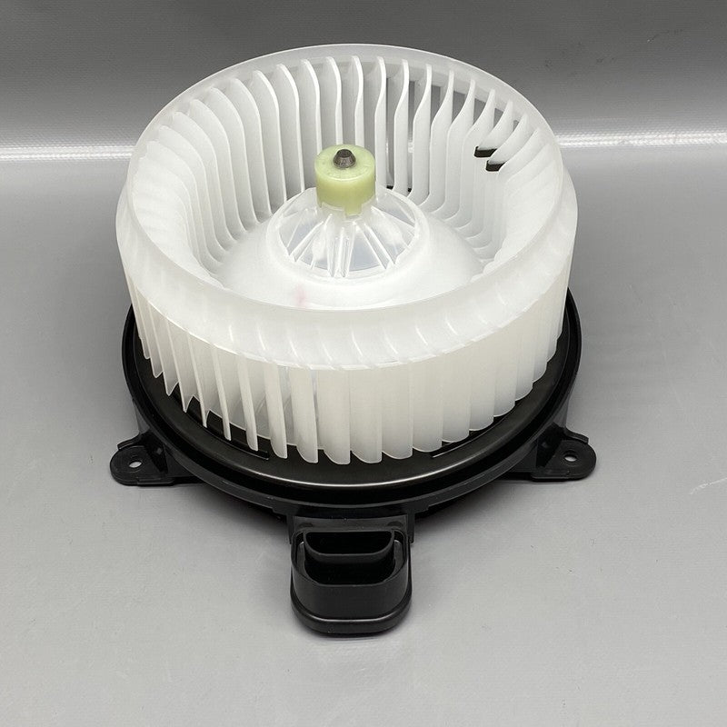 LR086148 LAND ROVER DISCOVERY FRONT HVAC BLOWER MOTOR 2017 2018 2019 2020 OEM LR086148