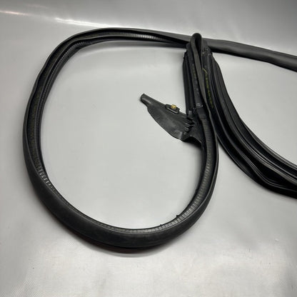 1090511-00-D TESLA MODEL 3 DOOR SEAL LEFT REAR 2017 2018 2019 2020 OEM 1090511-00-D