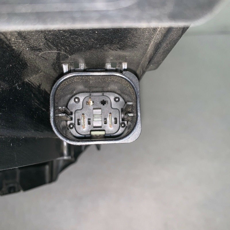 8641964 BMW 328 F30 RADIATOR COOLING FAN SEDAN 8641964 2012 2013 2014 2015 2016 OEM