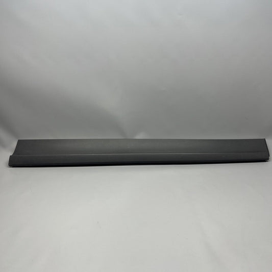 9Y0837096 PORSCHE CAYENNE DOOR MOLDING RIGHT FRONT 2019 2020 2021 2022 OEM 9Y0837096