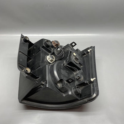 A056008 RANGE ROVER SPORT TAIL LIGHT RIGHT PASSENGER SIDE A056008 2010 2011 OEM