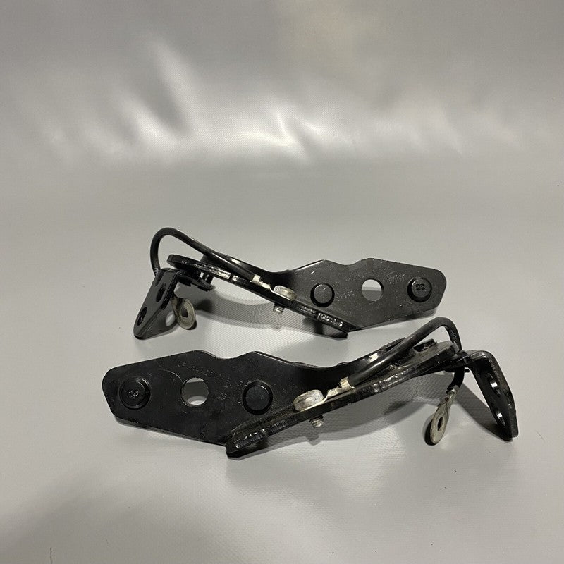 CPLA-42900-A RANGE ROVER SPORT HINGE LIFTGATE 2014 2015 2016 OEM CPLA-42900-A