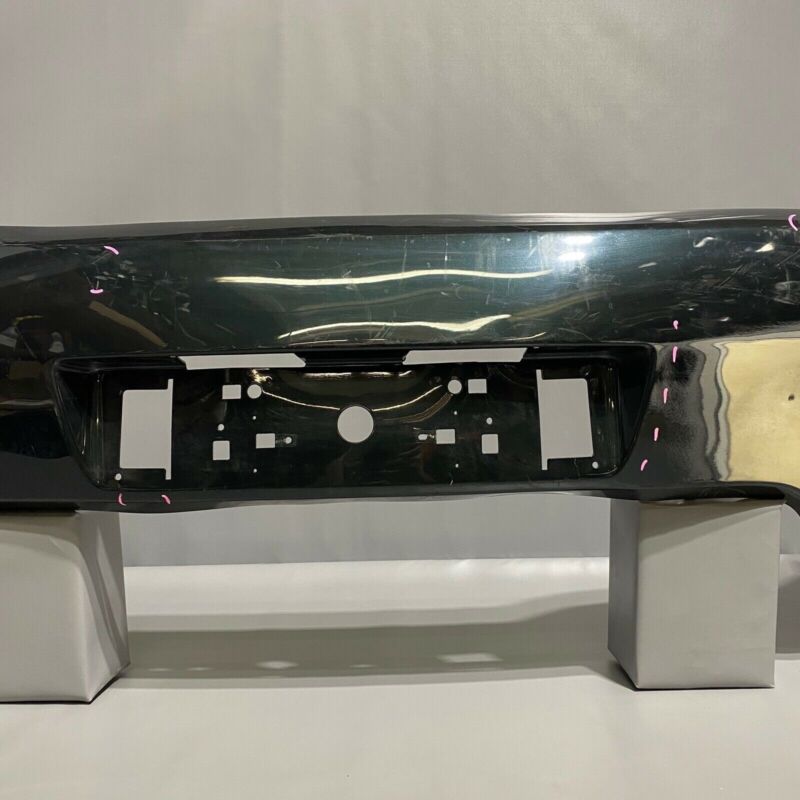 6G33-17K835 ASTON MARTIN VANTAGE V8 REAR BUMPER 2006 2007 2008 2009 2010 2011 OEM