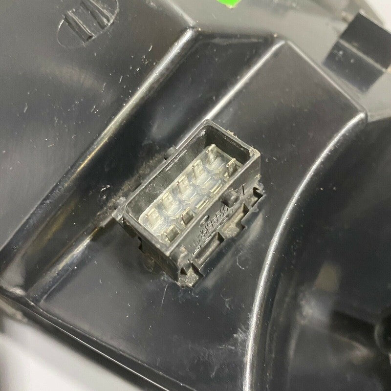 Db9 ASTON MARTIN DB9 HEADLIGHT RIGHT SIDE 2005 2006 2007 2008 2009 2010 2011 2012 