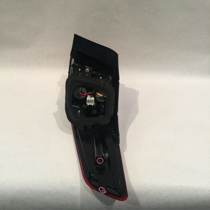 P752C500 KIA OPTIMA TAIL LIGHT LEFT DRIVER P752C500 2014 2015 OEM