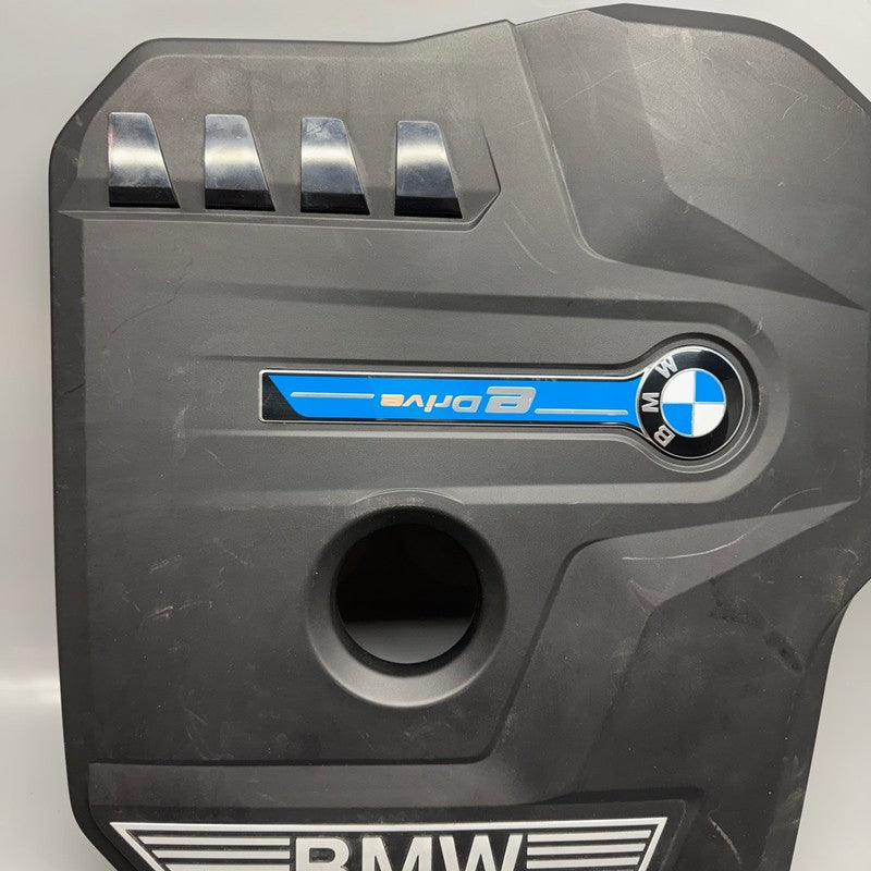 BMW 530I 530I XDRIVE ENGINE COVER 2017 2018 2019 OEM 8657035