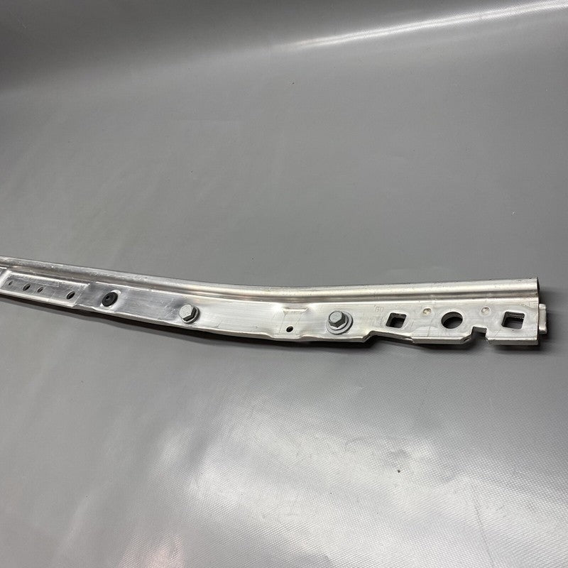 750 BMW 750 RADIATOR SUPPORT UPPER BRACKET 2016 2017 2018 2019 OEM