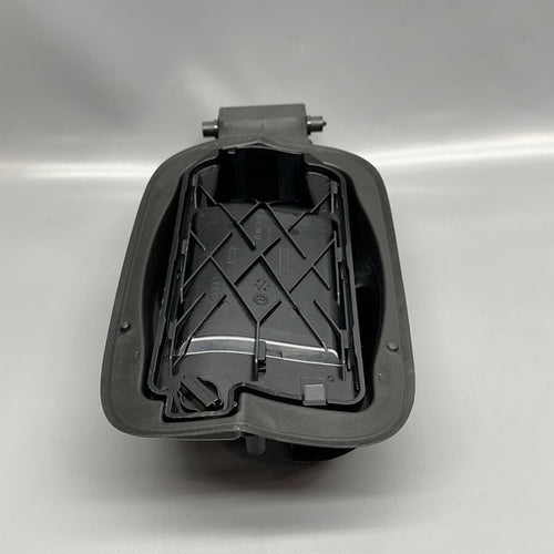 8V4809906 AUDI A3 SPORTBACK E-TRON FUEL POCKET 2016 2017 2018 OEM 8V4809906