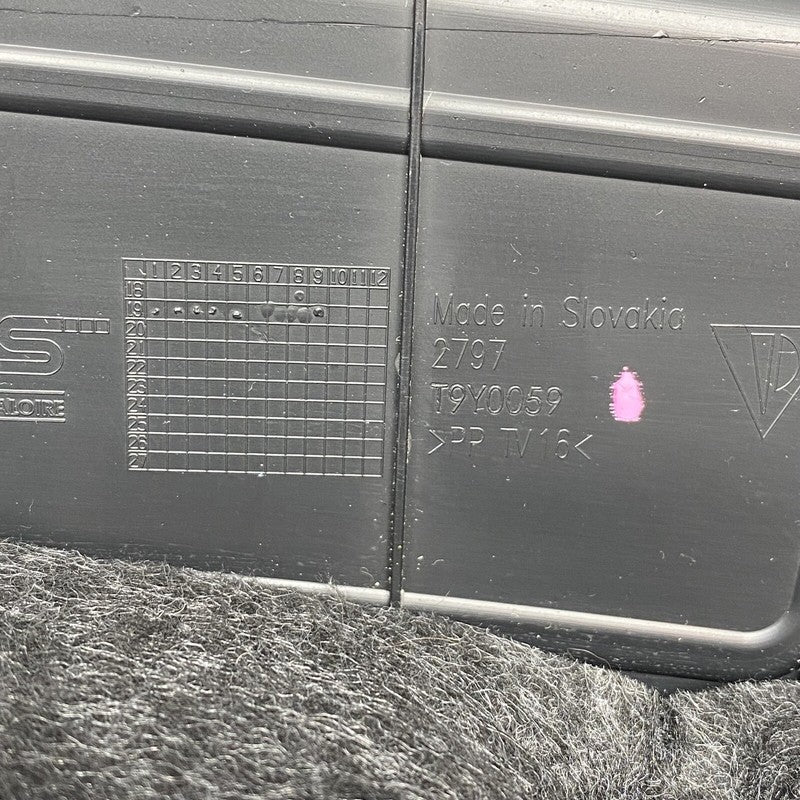 9Y0864483G PORSCHE CAYENNE TRUNK SILL TRIM 2019 2020 2021 2022 OEM 9Y0864483G