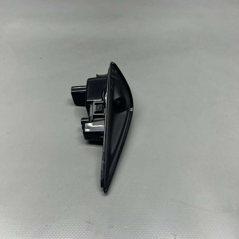 1495866-22-C TESLA MODEL X  FENDER CAMERA REPEATER LEFT 2021 2022 2023 2024 OEM 1495866-22-C