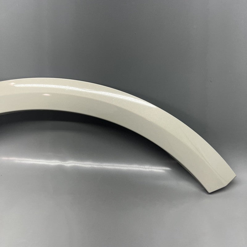 4M8853817D AUDI Q8 WHEEL ARCH MOLDING LEFT REAR 2019 2020 2021 2022 2023 OEM 4M8853817D 