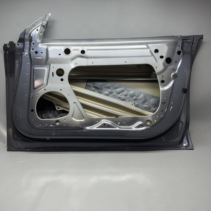 MODEL 3 TESLA MODEL 3 DOOR RIGHT FRONT 2017 2018 2019 2020 2021 2022 2023 OEM 