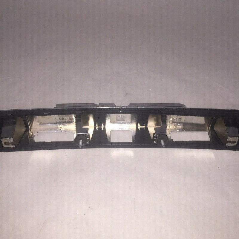 84169198 GMC ACADIA REAR HATCH TRIM CHROME 84169198 2017 2018 OEM