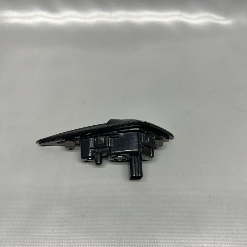 1125107-77-C TESLA MODEL 3 FENDER CAMERA MARKER RIGHT 2017 2018 2019 2020 2021 1125107-77-C