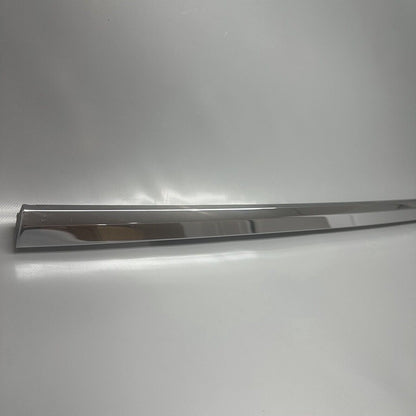 1098685-00-D TESLA MODEL X DOOR WINDOW MOLDING LEFT REAR 2016 17 18 19 2020 OEM 1098685-00-D