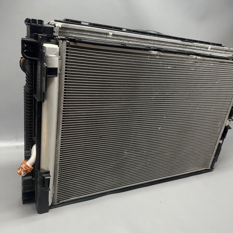 A2049066802 MERCEDES BENZ C250 COOLING RADIATOR FAN 2012 2013 2014 OEM A2049066802