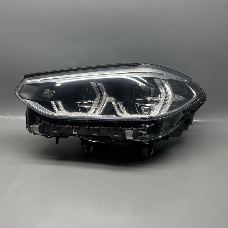 8739657-02 BMW X3 HEADLIGHT LEFT DRIVER X4 2018 2019 2020 2021 ADAPTIVE LED OEM