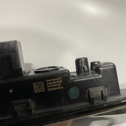 1034344-99-A TESLA MODEL S FENDER MARKER WITH CAMERA LEFT 1034344-99-A 2016 2017 2018 2019