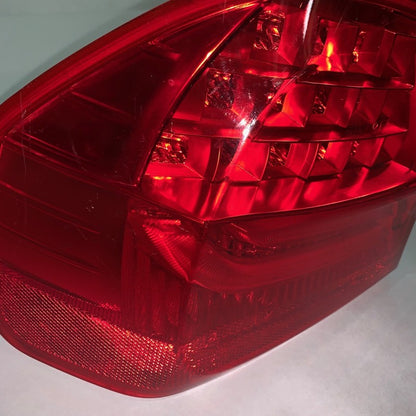 7 289 429 BMW 328 335 TAIL LIGHT LEFT DRIVER LED SEDAN 2009 2010 2011 0EM