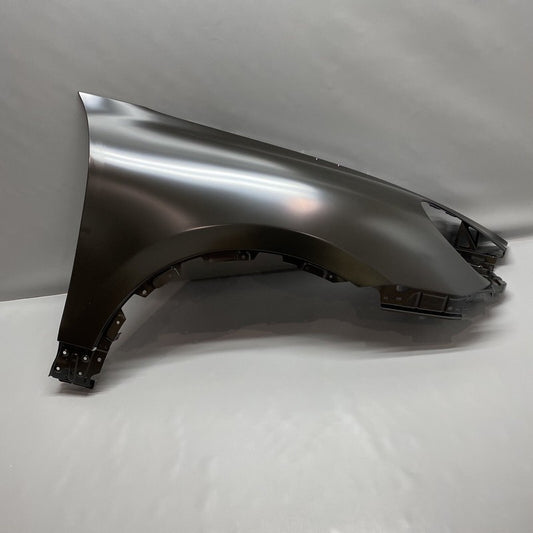 7P5821168A PORSCHE CAYENNE FENDER RIGHT PASSENGER 2010 2011 2012 2013 2014 OEM 7P5821168A