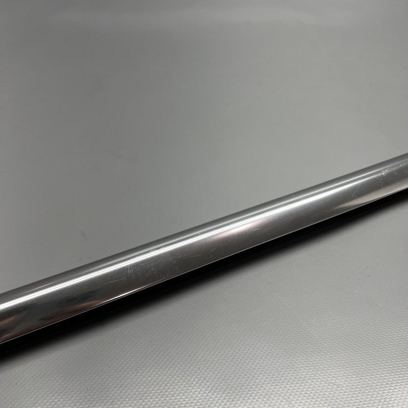 9Y0837476H PORSCHE CAYENNE DOOR BELT MOLDING RIGHT FRONT 2019 2020 OEM 9Y0837476H