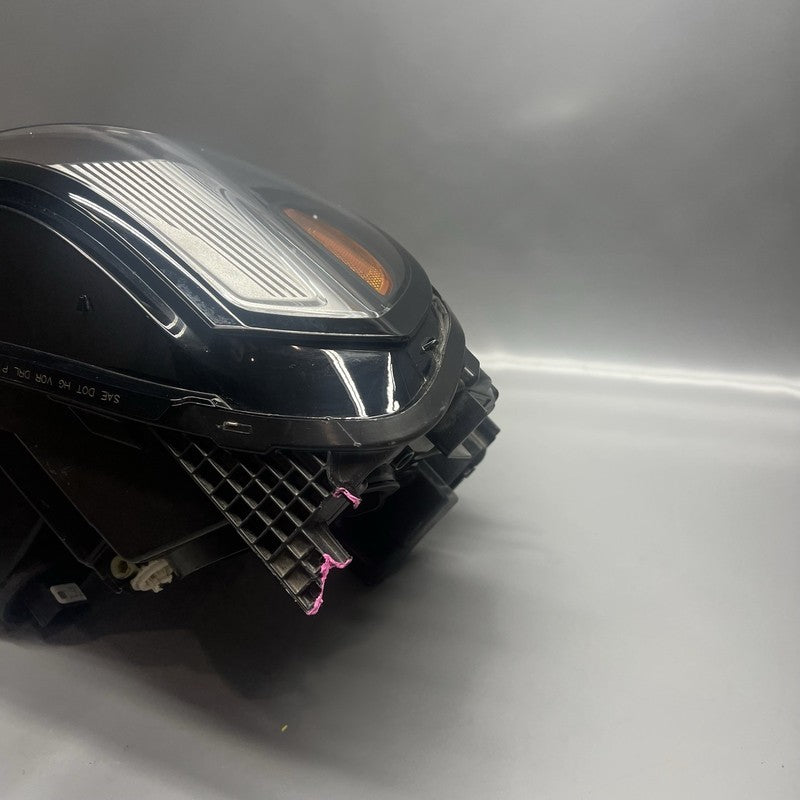 84815559 GMC TERRAIN HEADLIGHT RIGHT PASSENGER 2018 2019 2020 2021 XENON 84815559