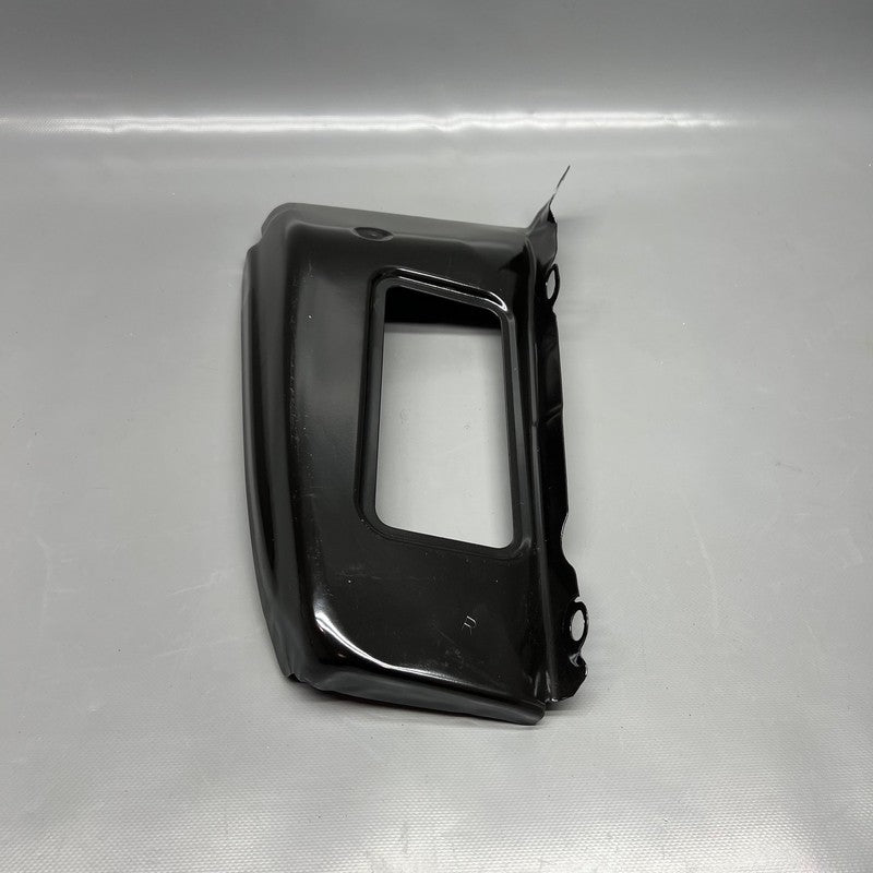 TESLA MODEL 3 WHEELHOUSE EXTENSION RIGHT REAR  2024 2025 OEM 1950527-S
