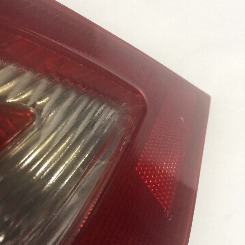 08-440-1917R-F MERCEDES BENZ C230 C320 TAIL LIGHT RIGHT PASSENGER 2001 2002 2003 2004 OEM