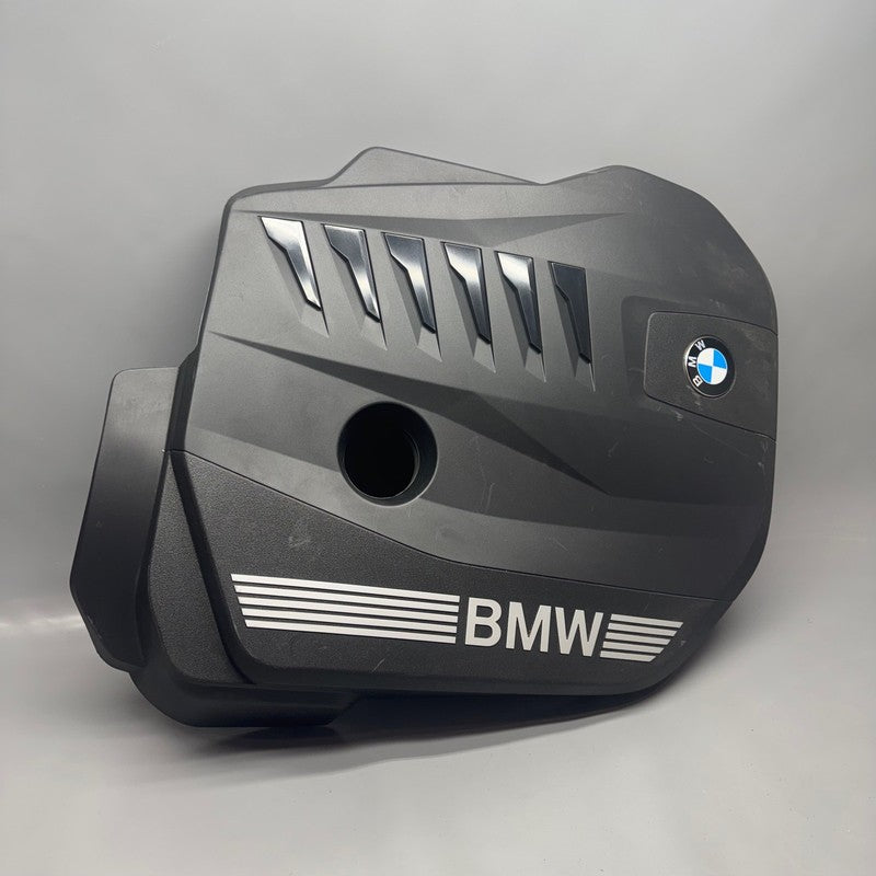 BMW 540 740 X5 X6 X7 ENGINE COVER 2024 2025 2026 OEM 7935418