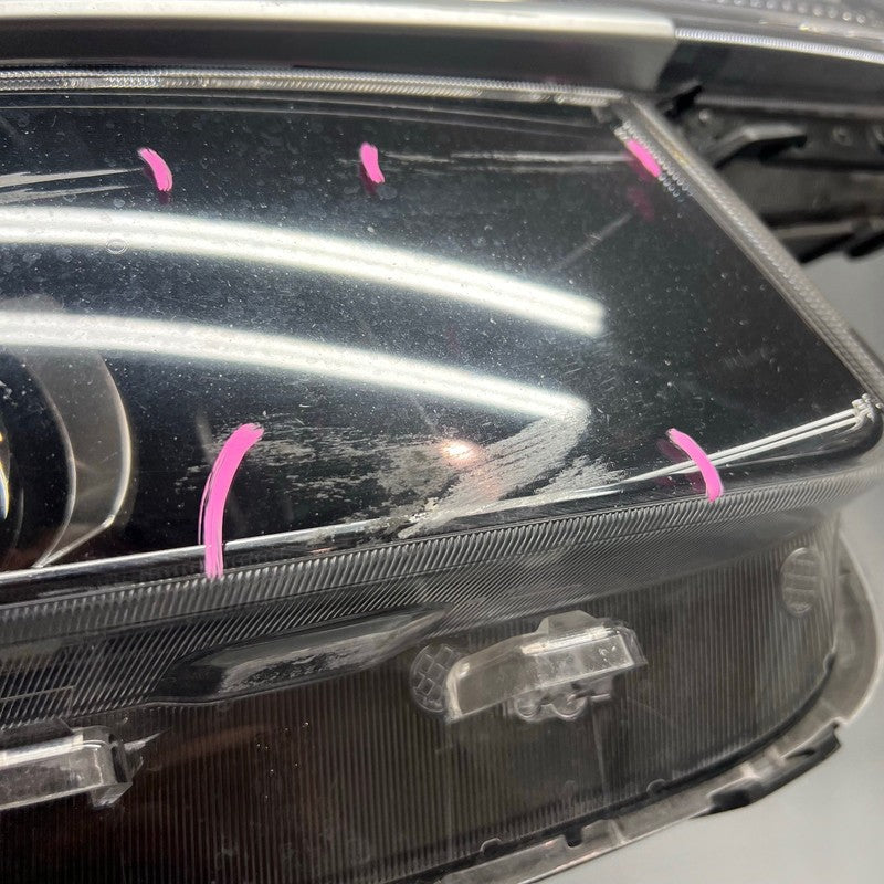 KIA SELTOS HEADLIGHT RIGHT PASSENGER 2021 2022 2023 LED OEM 92101-Q5