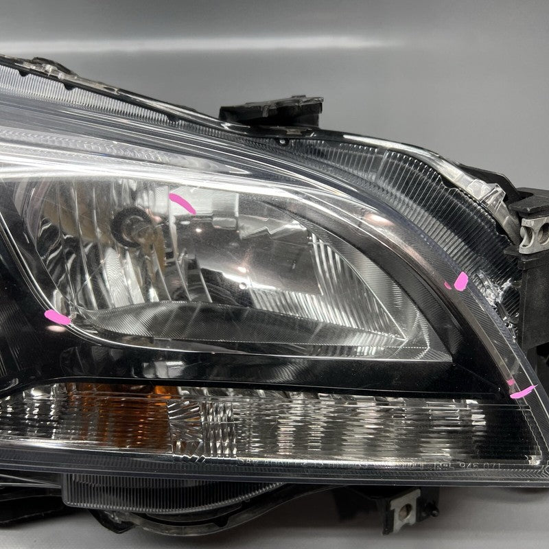 SUBARU LEGACY OUTBACK HEADLIGHT RIGHT PASSENGER 2015 2016 2017 LED OEM 