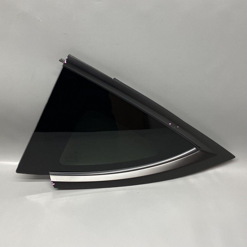 1495740-99-H TESLA MODEL Y QUARTER GLASS LEFT REAR 2020 2021 2022 2023 OEM 1495740-99-H