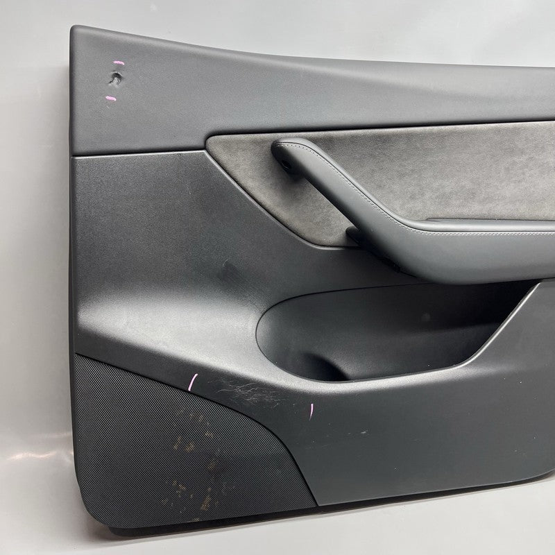 1497295-91-D TESLA MODEL Y DOO RPANEL RIGHT FRONT 2020 2021 2022 2023 OEM 1497295-91-D