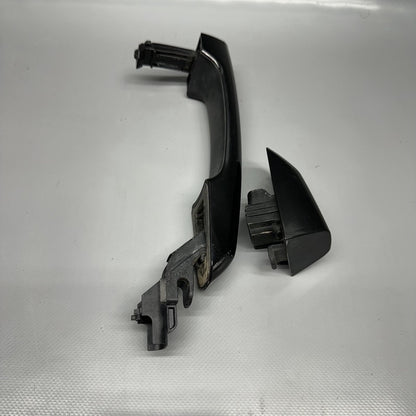 BT32-224A44 JAGUAR F-PACE DOOR HANDLE RIGHT REAR 2017 2018 2019 2020 OEM BT32-224A44