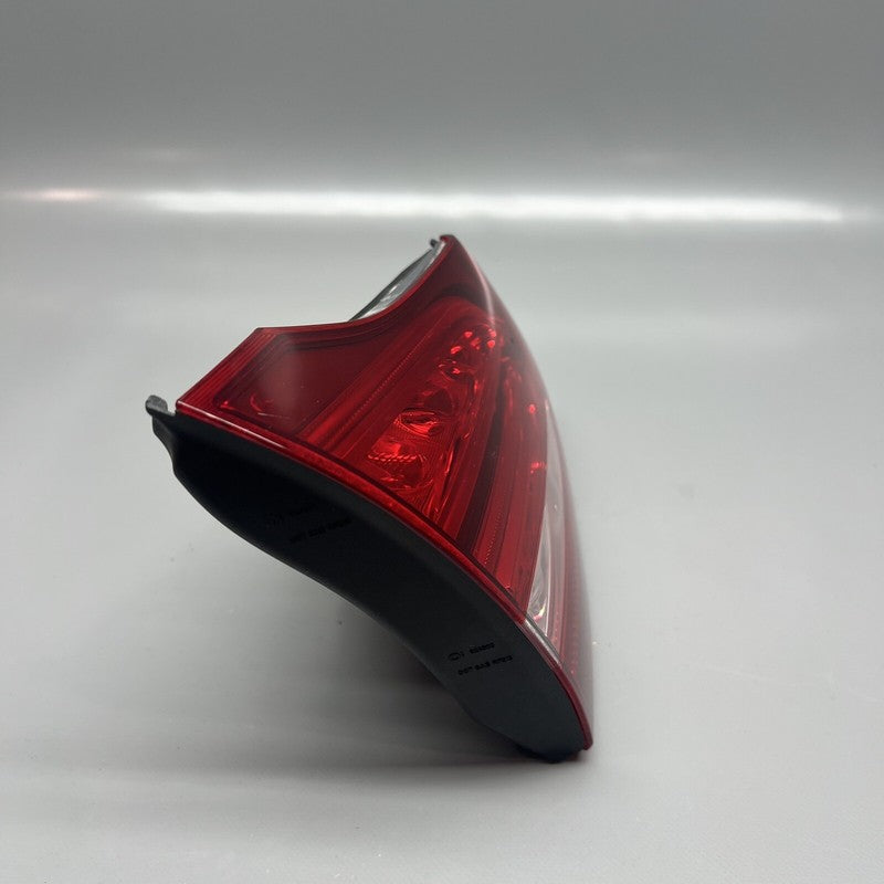 A2059061702 MERCEDES BENZ C300 WAGON TRUNK TAIL LIGHT LEFT DRIVER 2015 2016 2017 2018 OEM